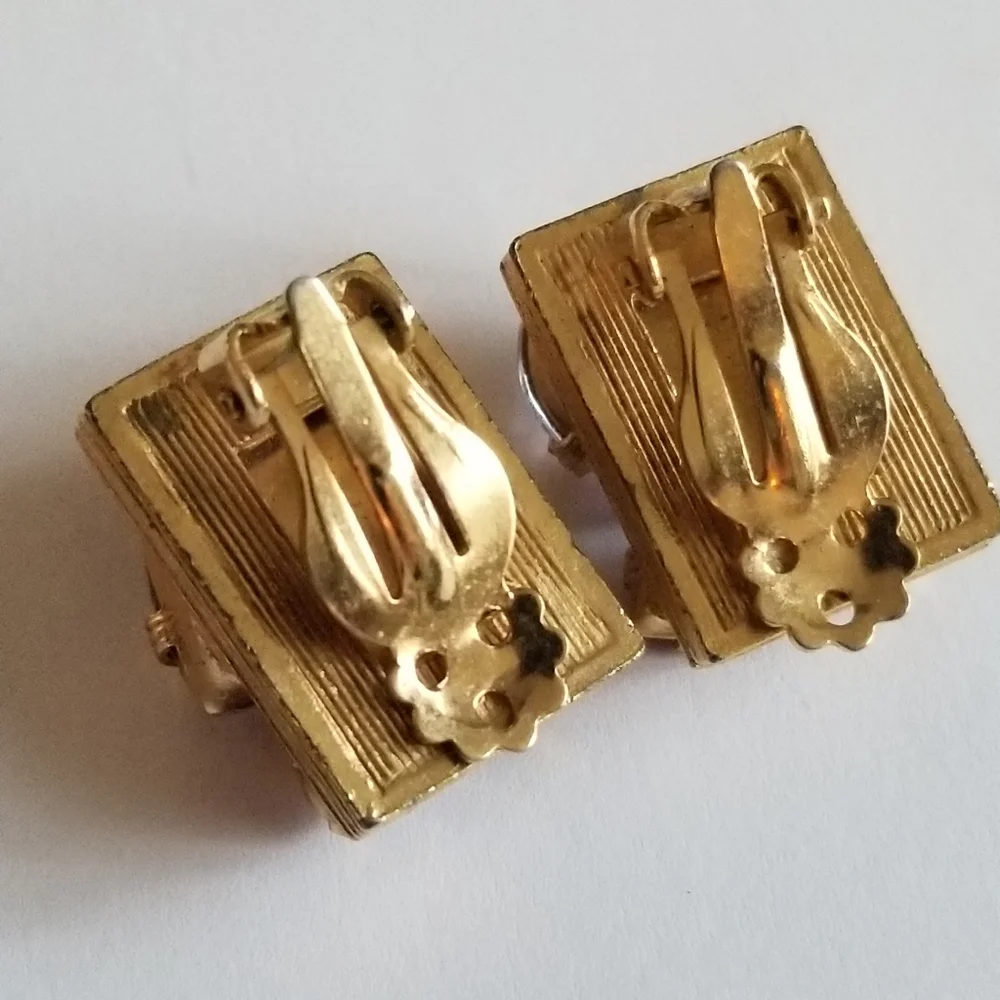 Vintage earrings rhinestone clip on faux opal gold tone rectangular chunky